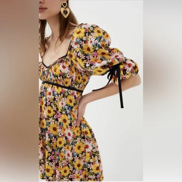 For Love & Lemons Daisy Floral Babydoll Mini Dress Puff Sleeve Cottagecore